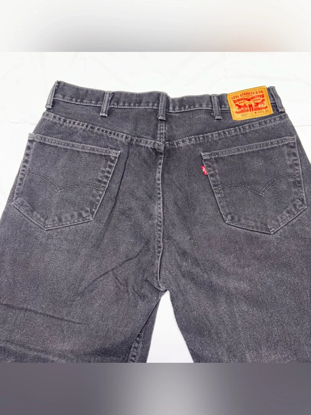 Levi's Men's Black 550 Relaxed Fit Denim Jeans - 40x30